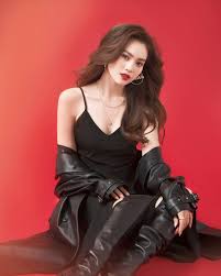Vai diễn này đã giúp cô giành được nhiều giải thưởng quan trọng như cánh diều vàng cho nữ diễn viên chính xuất sắc nhất và giải mai vàng cho nữ diễn viên điện ảnh. Jtqvmaurunojmm