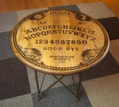 Round Ouija Table Decoracion Del Hogar Gotico Decoracion Creativa Decoracion De Unas