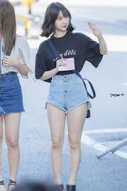 Gfriend Eunha Airport Fashion - Official Korean Fashion | Korean fashion,  Fashion, Skinny models