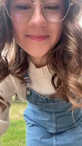 Emma Spellman's Instagram, Twitter & Facebook