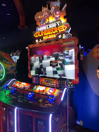 Quand minecraft dungeons va sortir ? Arcade Heroes Spotted On Location Test Minecraft Dungeons Arcade Arcade Heroes