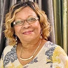 Yolanda Hillman's Instagram, Twitter & Facebook