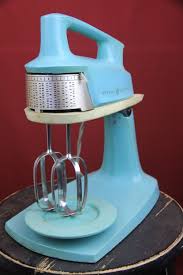 1960s General Electric Kitchen Mixer 65 40 Via Etsy Vintage Appliances Retro Kitchen Accessories Vintage Kitchenware