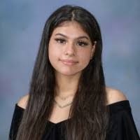 Leslie Ali's Instagram, Twitter & Facebook