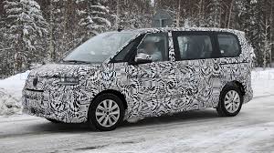 Promobil hat erste 1/47 erstes rendering, wie der neue vw t7 künftig von außen aussehen soll. Neuer Vw T7 Multivan Erlkonig Mit Serienkarosse Erwischt