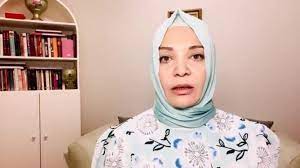 Hilal kaplan, anadolu lisesinde eğitim görmüştür. Ntrlinfkklejam