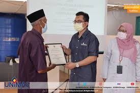 Panduan malaysia maklumat terkini senarai mrsm dan aliran yang dutawarkan untuk kemasukan tingkatan 1 dan 4. Kursus Ditawarkan Di Unimas Program Yang Ditawarkan Di Unimas Lepasan Spm