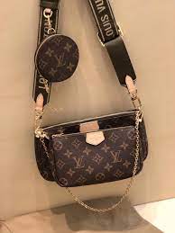 Founded in paris in 1854, maison louis vuitton has inherited the ambition and vision of its founders. Louis Vuitton Monogram Multi Pochette Accessoires Coin Purse M44813 Khaki Louis Vuitton Louis Vuitton Monogram Designer Handbags Louis Vuitton