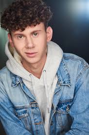 American Housewife" Prom (TV Episode 2020)