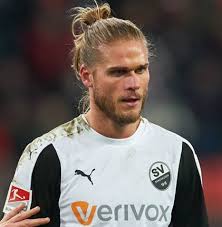 Select from premium rurik gislason of the highest quality. Urban Viking Rurik Gislason Icelandic Footballer Haare Manner Lange Haare Manner Herrenfrisuren
