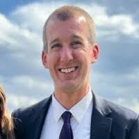 Jeffrey Burge's Instagram, Twitter & Facebook