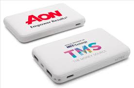 This power bank by trusted brand mophie gives you both wired and wireless charging from its enormous 10,000mah capacity. Wireless Power Bank Battery Charger