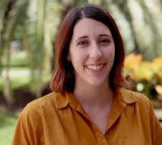 Carmen Danker's Instagram, Twitter & Facebook