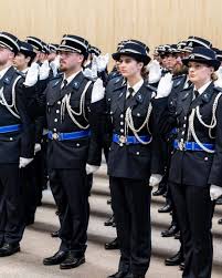 Crazy Curves OF Comp 1 - Voluptuous Figure and Homemade Fun