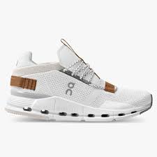 Cloudnova Le Sneaker Ultraleggere Per Un Comfort Completo Durante Tutto Il Giorno On