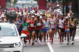 La mezza maratona e la maratona pretende veder correre tutti coloro che hanno il dorsale per il 2021. Thl8x1gj7br0km