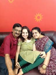 Amrutha srinivasan is also known as amrutha is an actress from india. ØªÙˆÙŠØªØ± Amrutha Srinivasan Ø¹Ù„Ù‰ ØªÙˆÙŠØªØ± Spent The Evening With Amma N Appa Reminiscing About How Things Were 10 Years Ago Needatimemachine Lovemyammaappa Https T Co T7xpc8pb4z