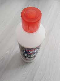 Bitkisel ve doğal hammaddelerle üretilmiştir. Vissmate Beyaz Sabun Kokulu Yuzey Temizleyici