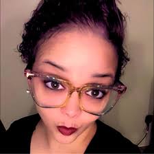 Is it okay if I ask again... does anyone have a photo of GUS LIU's shop at  Sutherland? I loved that place. (This page is very active, so I'll post  this question