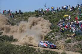 Thierry neuville levado ao hospital após despiste no rali do chile. Rallye Portugal Thierry Neuville Geht In Fuhrung