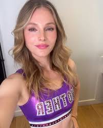 Anna Greenberg (@annagreenberg) • Instagram photos and videos