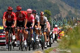 Race info, preview, live video, results, photos and highlights. Start Tour De France Di Kopenhagen Diundur Dari 2021 Ke 2022 Antara News