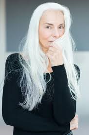 What It S Really Like To Be A 60 Year Old Bikini Model Long Gray Hair Beautiful Gray Hair Grey Hair Inspiration