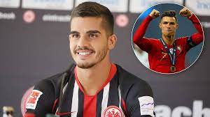 They will link us to new players every day. Eintracht Frankfurt Prasentiert Sturm Hoffnung Andre Silva Ronaldo Kompliment Hilft Mir Sportbuzzer De