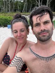 Hi talented people, could someone make my eyes opened, please? Brown color.  😍 Thank you🧡