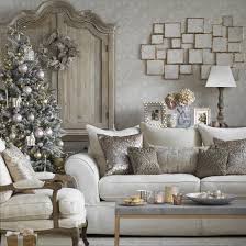 Traditional Christmas Decorating Ideas Traditional Christmas Ideas Christmas Living Rooms Christmas Decorations Living Room Home Decor