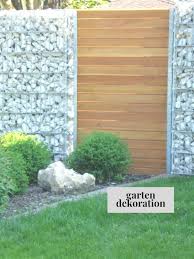 Ob Holz Oder Wpc In Kombination Mit Gabionen Ist Es In Jedem Fall Ein Schicker Gabionen Jedem Kombination Sch Outdoor Decor Outdoor Structures Outdoor