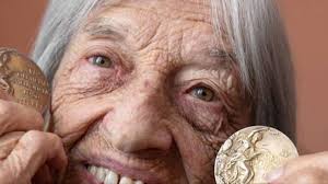 Fritz cohen) the oldest living olympic champion has turned 99. 3 Elet 5 Aranyerem 100 Eves Keleti Agnes Eurosport