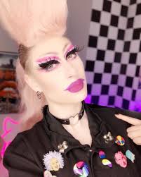 LINK IN BIO! I had the pleasure of collaborating with Mitchell Pratt, Sassy  Grilled Cheese, and Fossil Daddy where I read them the best works of Triden  fanfic I could find. join