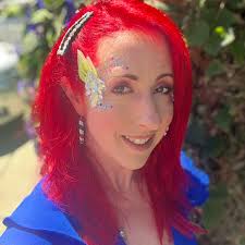 Exciting new Magic Tavern with Kevin Sciretta as the Lurking Phantom! The  sound effects alone make this one a must-listen!  ‪https://podcasts.apple.com/us/podcast/hello-from-the-magic-tavern/id975078285?i=1000459718500‬