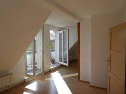 Der aktuelle durchschnittliche quadratmeterpreis für eine wohnung in stendal liegt bei 5,87 €/m². 3 Zimmer Wohnung Zu Vermieten Uenglinger Str 50 39576 Stendal Stendal Kreis Mapio Net