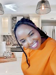 Nyamavhuvhu ichauya ichasimudza Marara but We have the Victory in Christ  Jesus. Can we get an #Amen Hello August 🤍 Song: Zvikomborero ft Jah  Prayzah #RoadTo15