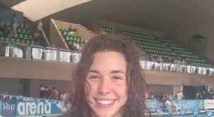 Ana Neto bate recorde nacional com 17 anos