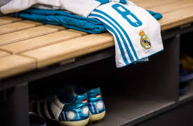 Stay up to date on real madrid soccer team news, scores, stats, standings, rumors, predictions, videos and more. Real Madrid And Adidas Release New Kit For 2018 19 Season