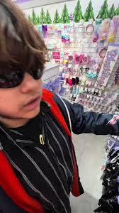 Christmas Gift Mix-Up: Xbox Instead of PS5