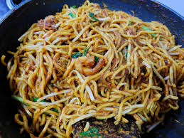 Masak mie goreng jawa menggunakan wajan lebar seperti maspion wajan clarita (lihat di lazada diskon) agar mie tidak lengket dan dapat diaduk secara merata dengan bumbu tanpa berantakan. Hari Ketiga Belas Berbuka Puasa Aku Masak Mee Goreng Basah Ajer Aku Sis Lin