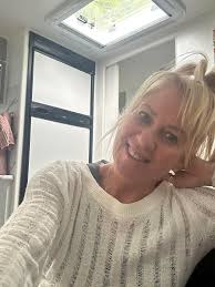 Morning/afternoon pilates amongst the trees