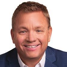 Karen Borelli's Instagram, Twitter & Facebook