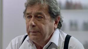 Born 23 september 1939)1 is a polish film, television and theatre actor as well as pedagogue and photographer. Janusz Gajos Aktor Marznie Film W Interia Pl