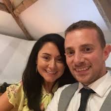 Ellen Nolan (@snackarooo)