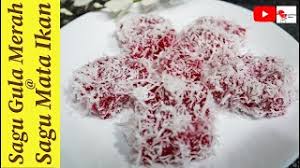 Mata ikan biasanya berbentuk bulat dengan ukuran lebih kecil daripada kapalan, memiliki bagian tengah keras, dan dikelilingi kulit yang meradang. Kuih Sagu Merah Kuih Sagu Mata Ikan Lembut Dan Cantik Versi Tanpa Kukus Nostalgia Kampung Halaman Youtube