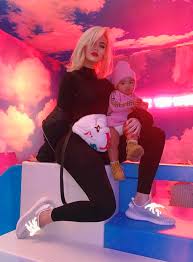 Mason dash disick, penelope scotland disick and reign aston disick kim kardashian: Khloe Kardashian Gifts Her Daughter True Thompson A Mini Bentley