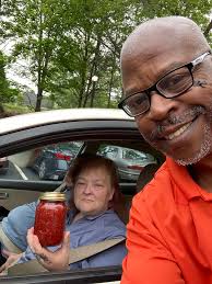 She's KC Vegan 🌱 Family 🥰 It's ALWAYS a Fun time in the kitchen with  Queen Raven Ashley and Honey Bunch 😂 🤣 and grandkids in the audience.  Rosie 💖and Lucy 💖are