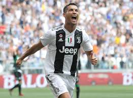 Cristiano ronaldo earned $105 million before taxes and fees in the past year, landing him at no. Cristiano Ronaldo Is First Ever Soccer Player To Earn 1 Billion