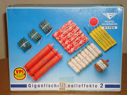 1960 in göllheim gegründet, war feistel feuerwerk eine der top feuerwerksmarken deutschlands. Feuerwerk Net Datenbank Feistel Gigantische Knalleffekte 2