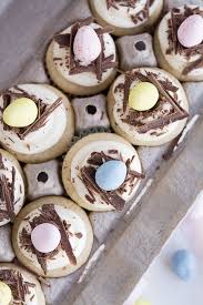 You don't need any special pans. White Chocolate Easter Egg Cupcakes